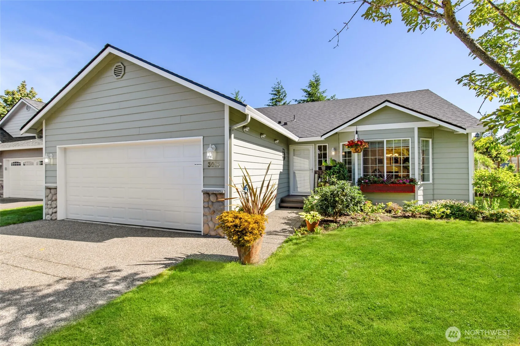 Property photo for 3016 97th Place Se, Everett