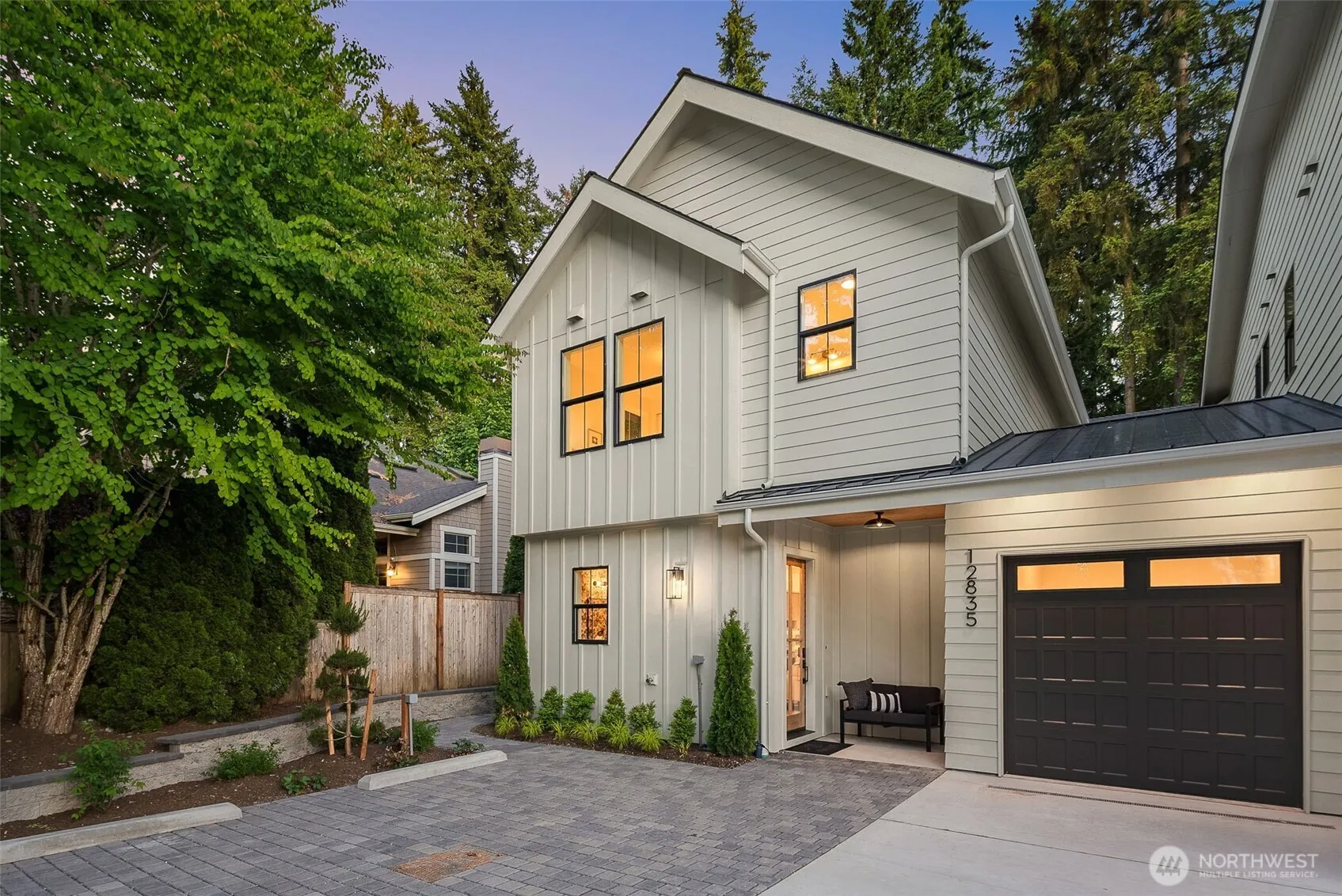 Property photo for 12835 Ne 91st Street, Kirkland photo 2