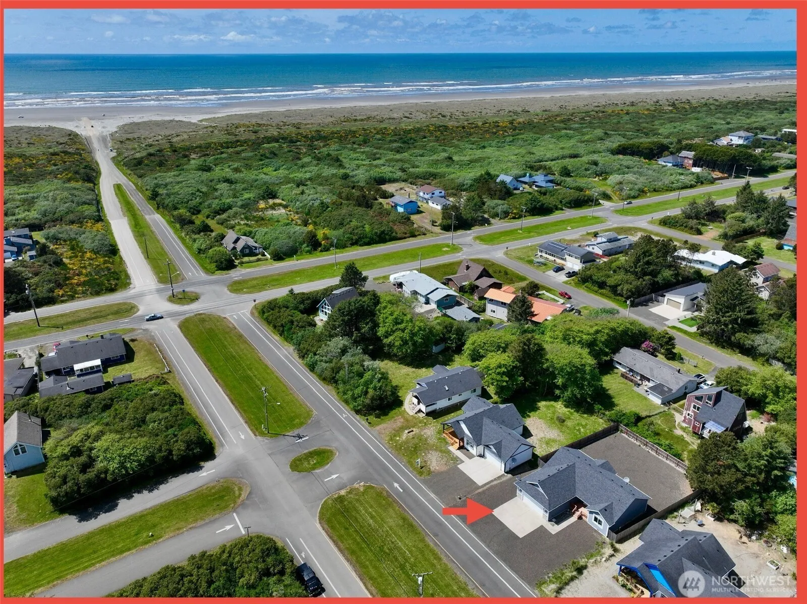 Property photo for 172 Pacific Boulevard Nw, Ocean Shores