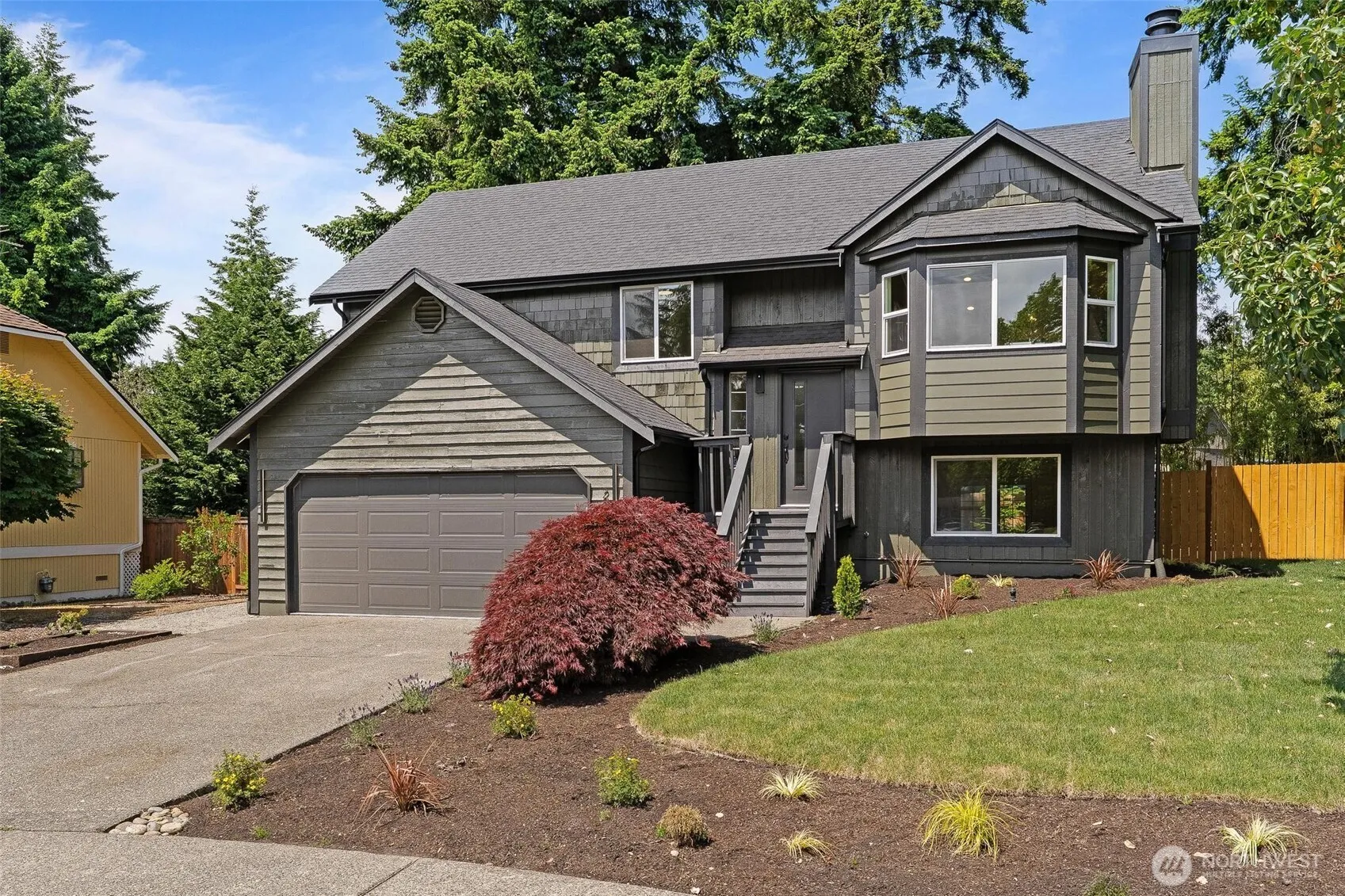Property photo for 236 S 316th Place, Federal Way photo 2