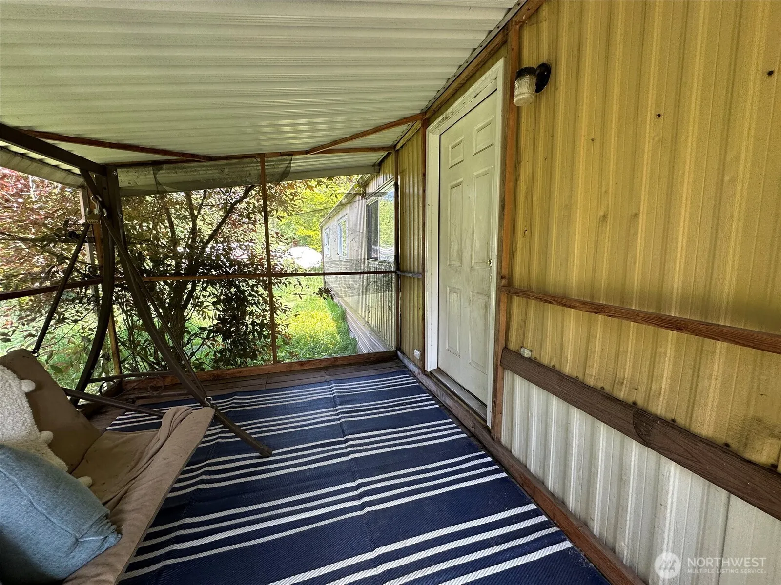 Property photo for 11615 Nisqually Park Loop Se, Olympia photo 5