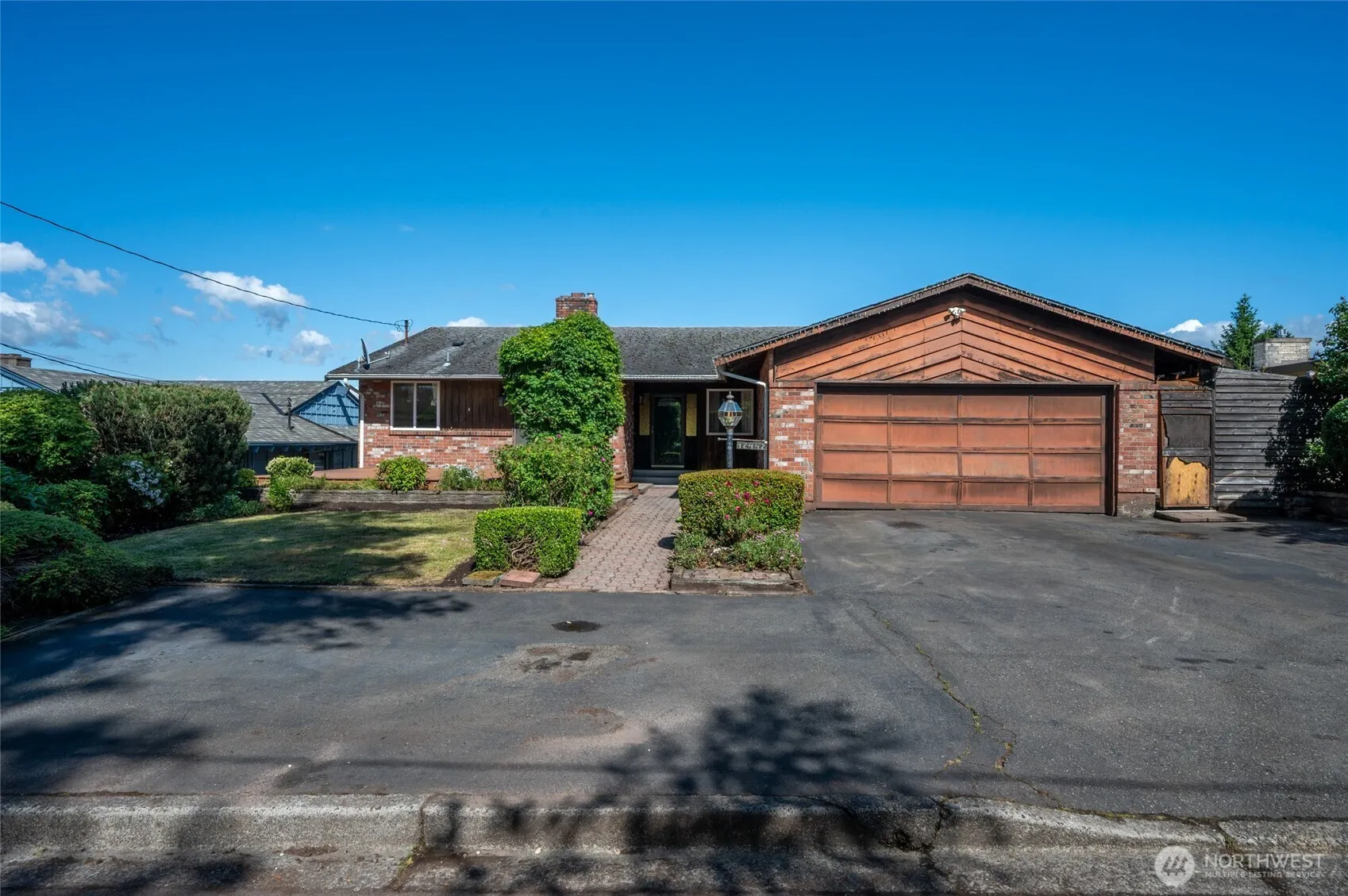 Property photo for 12442 83rd Avenue S, Seattle photo 2