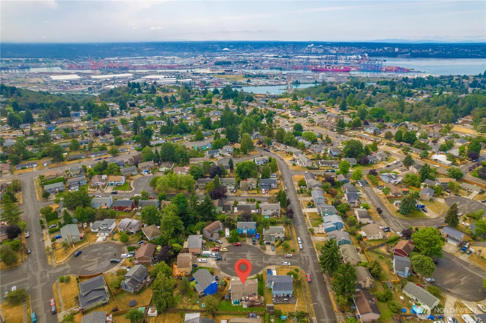 Property photo for 5055 35th Street Ne, Tacoma photo 2
