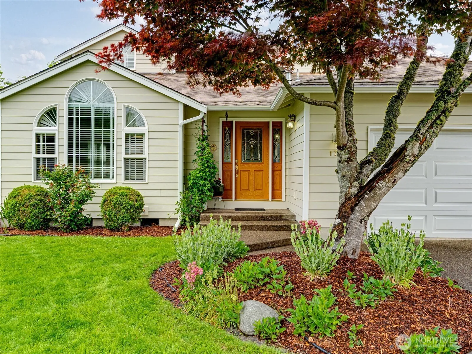 Property photo for 1717 24th Ave Court Se, Puyallup photo 2