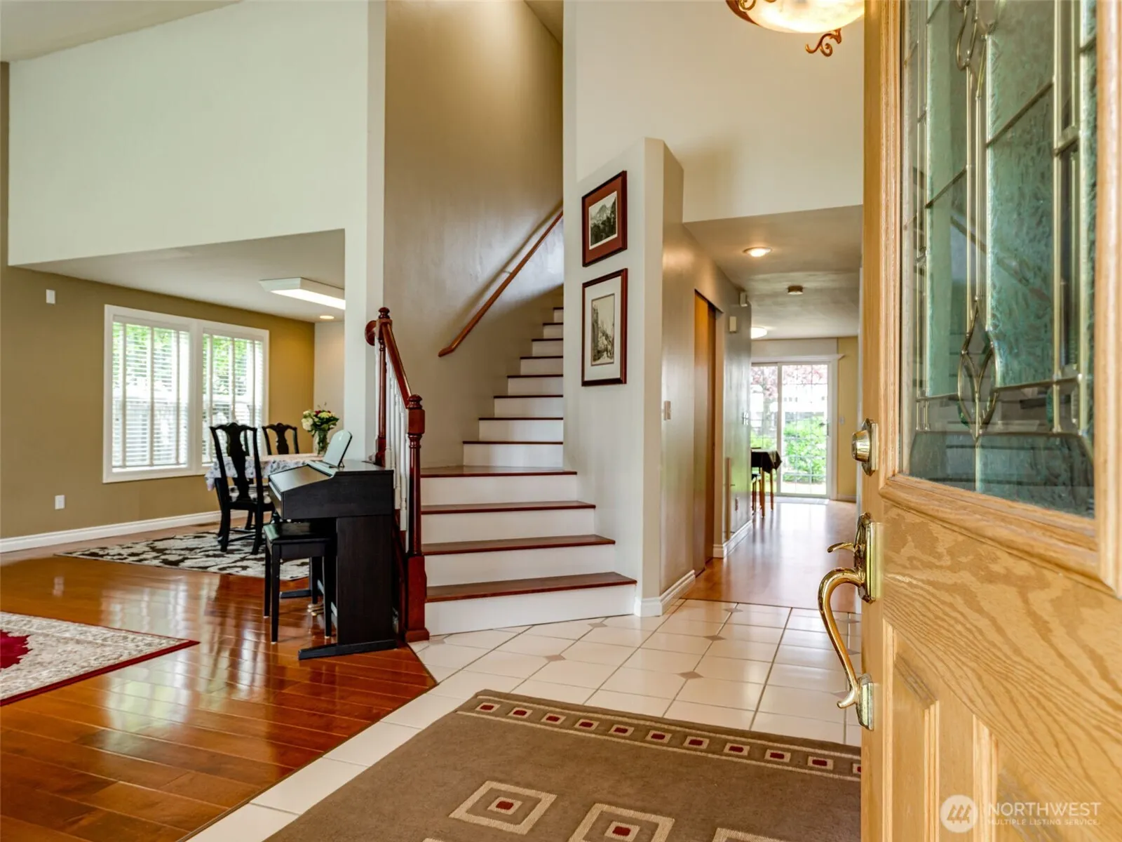 Property photo for 1717 24th Ave Court Se, Puyallup photo 3