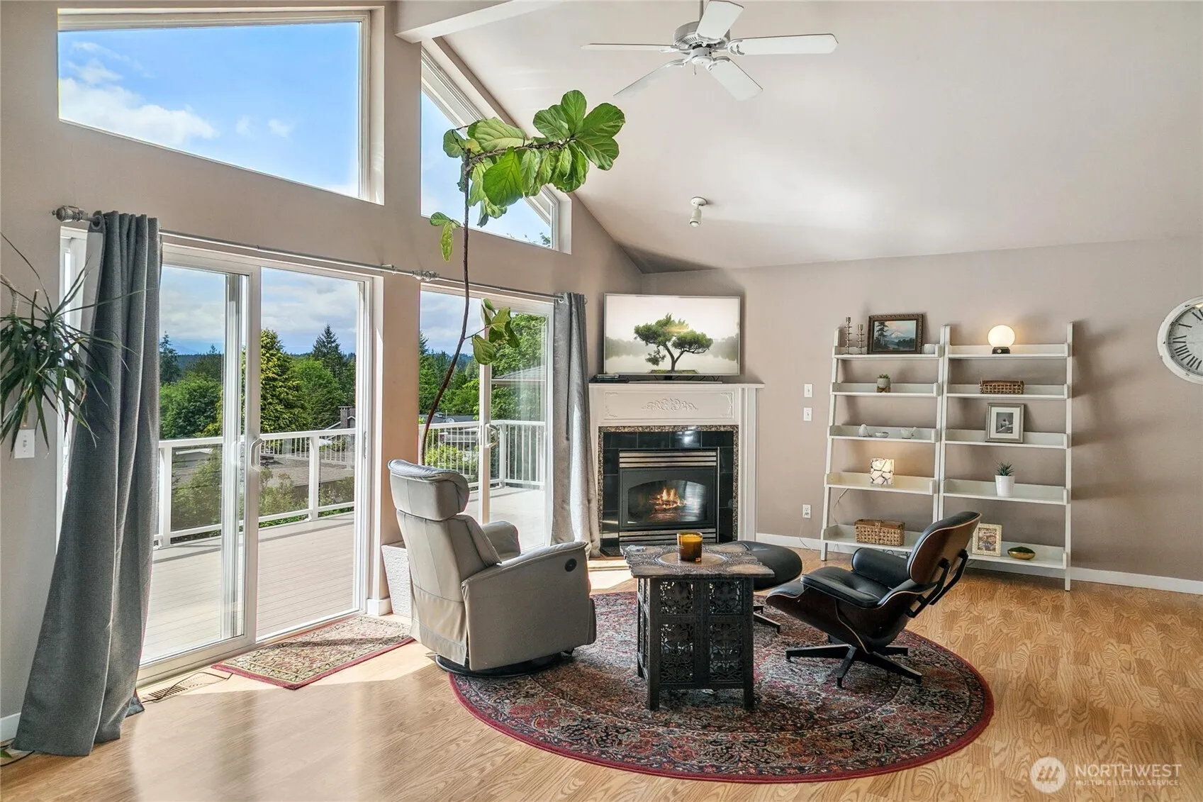 Property photo for 1402 East Lake Drive, Bremerton photo 5