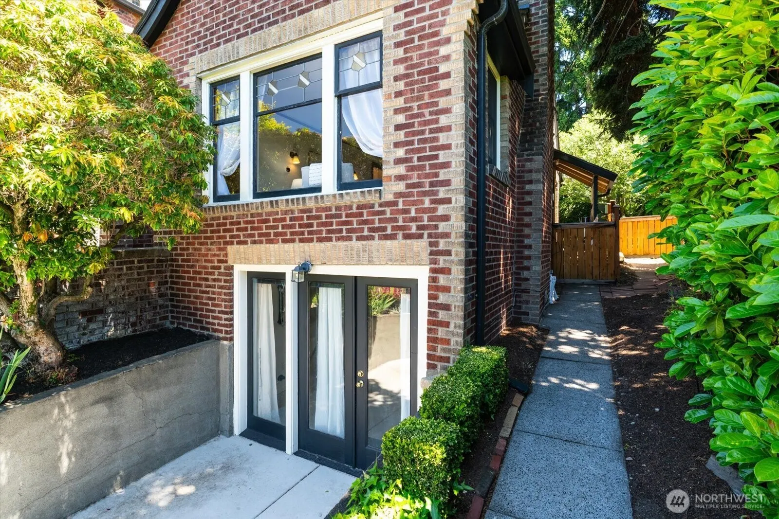 Property photo for 3526 Ashworth Avenue N, Seattle photo 3