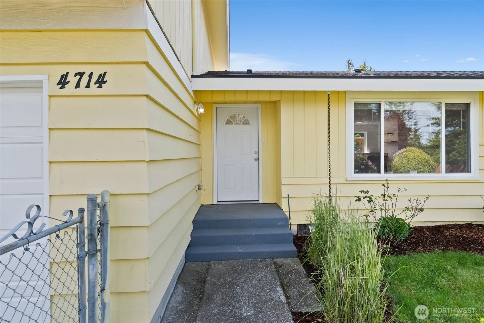 Property photo for 4714 N Highland Avenue, Tacoma photo 3