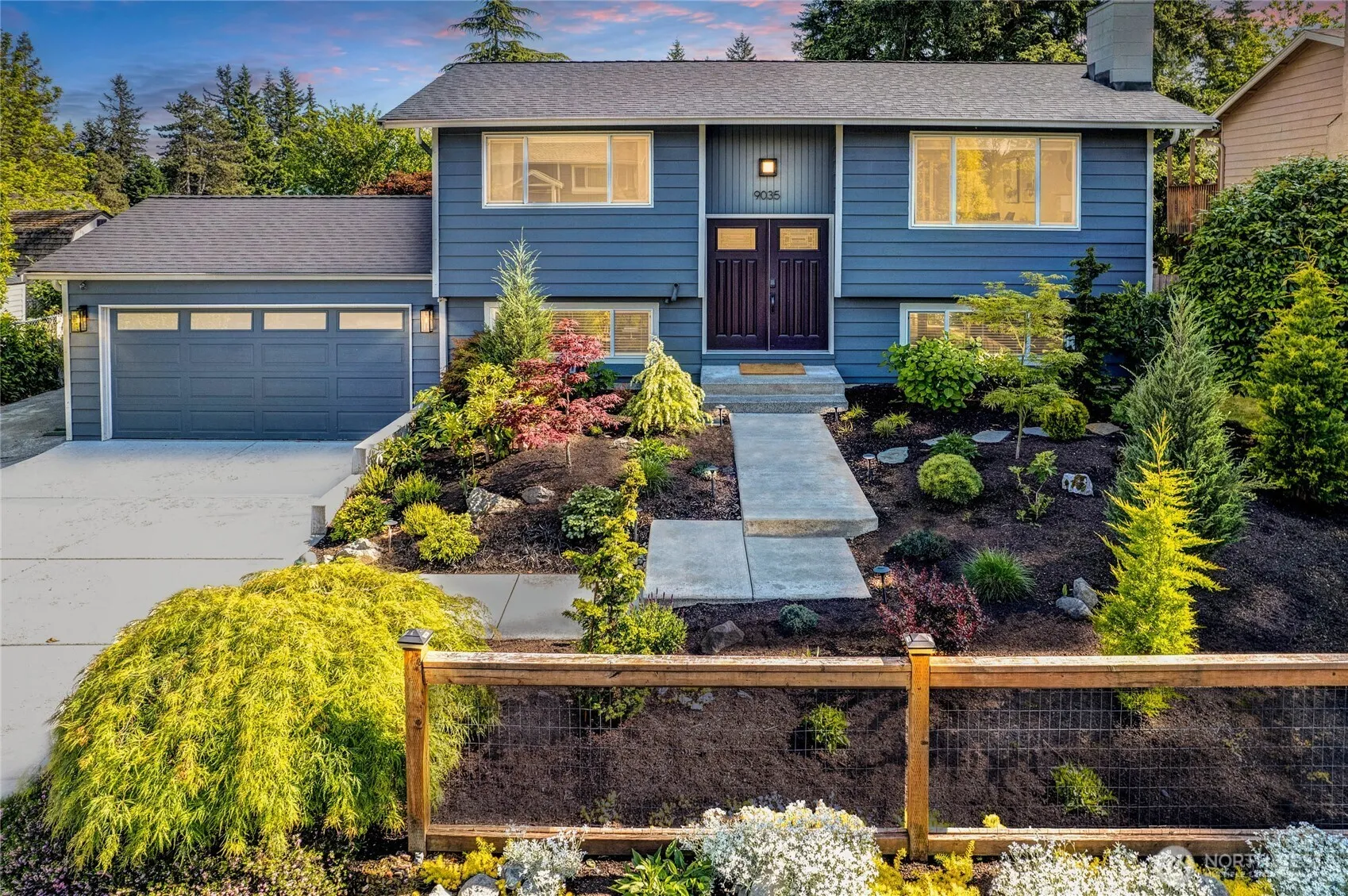 Property photo for 9035 Ne 137th, Kirkland