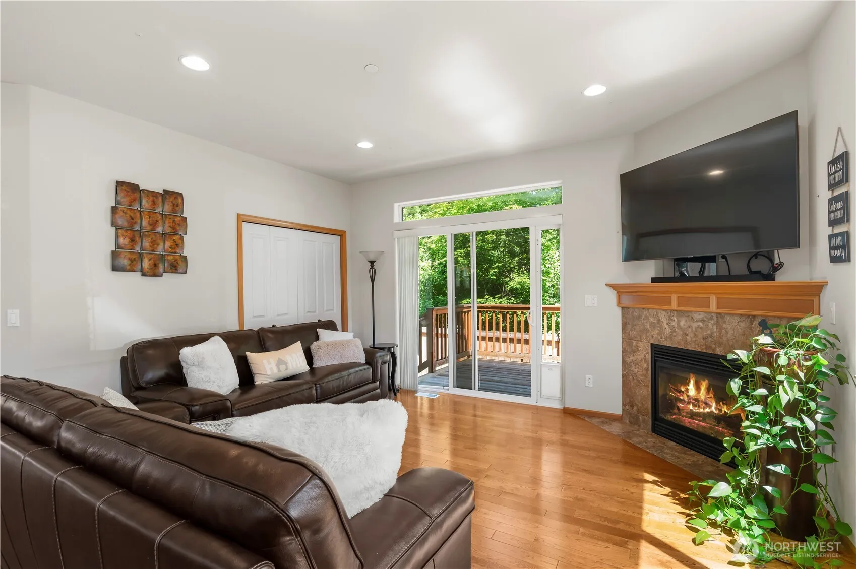 Property photo for 2903 96th Street Se, Everett photo 4