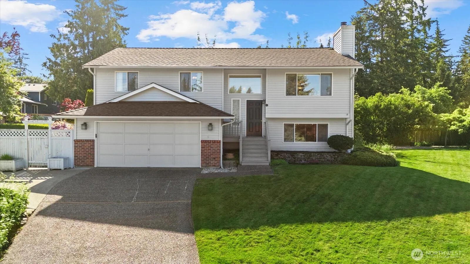 Property photo for 9 199th Place Se, Bothell