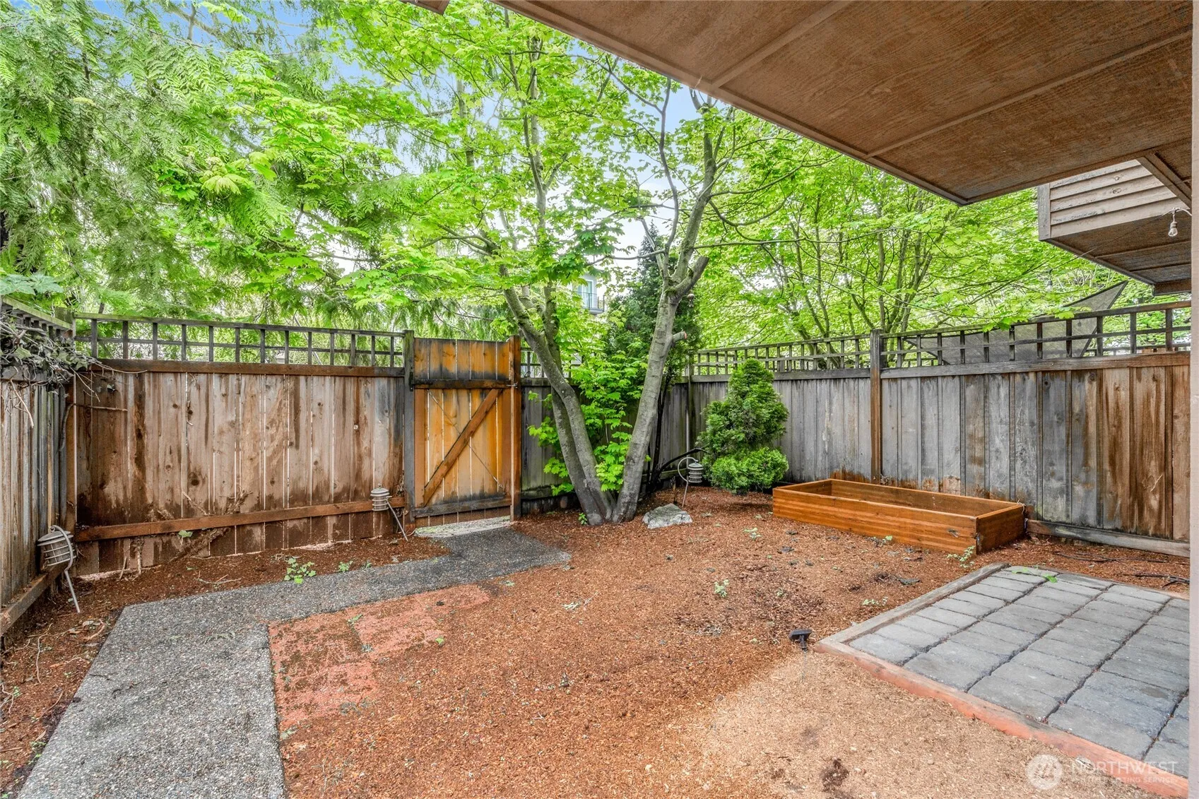 Property photo for 10309 Midvale Ave N #b, Seattle photo 3