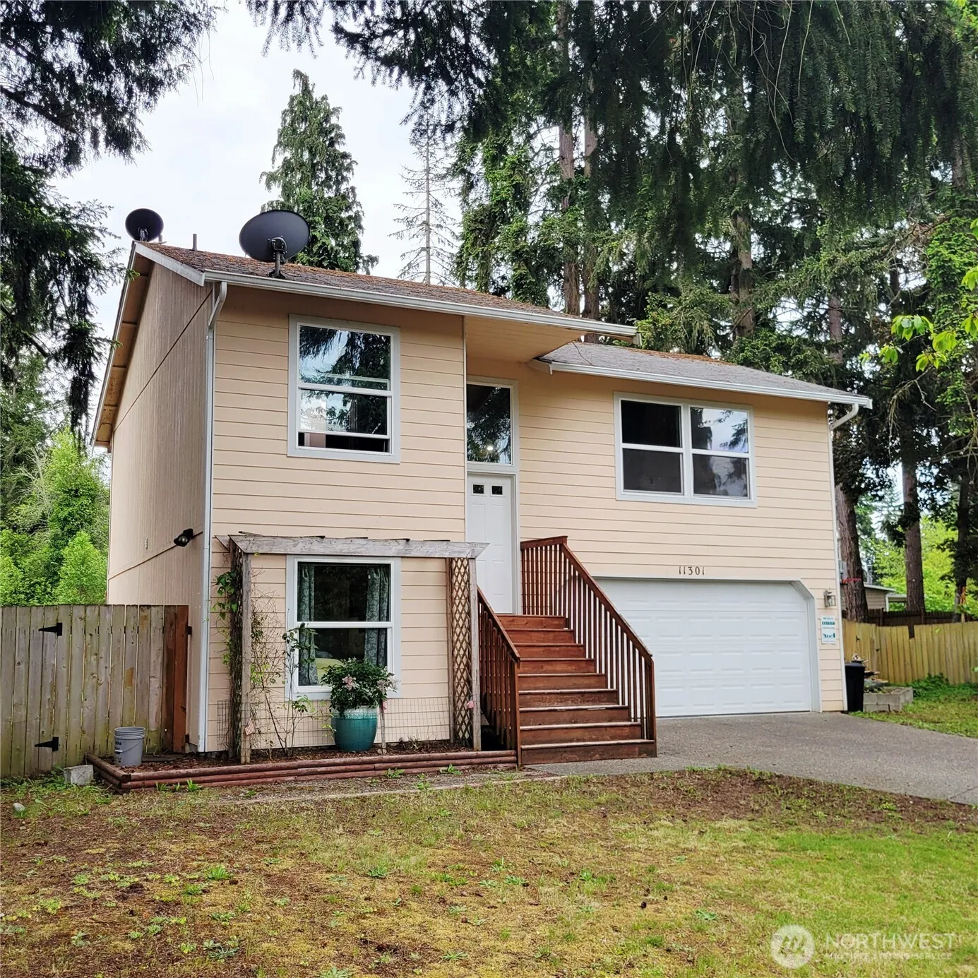 Property photo for 11301 199th Avenue E, Bonney Lake photo 3