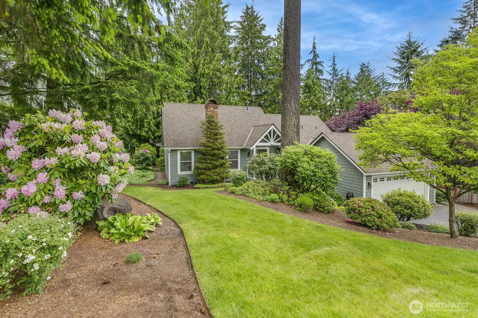 Property photo for 3317 108th Street Se, Everett photo 2