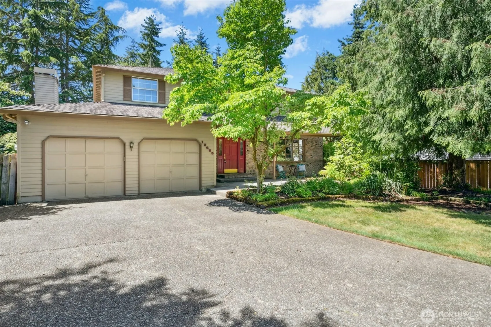Property photo for 13625 Se 19th Street, Bellevue photo 3
