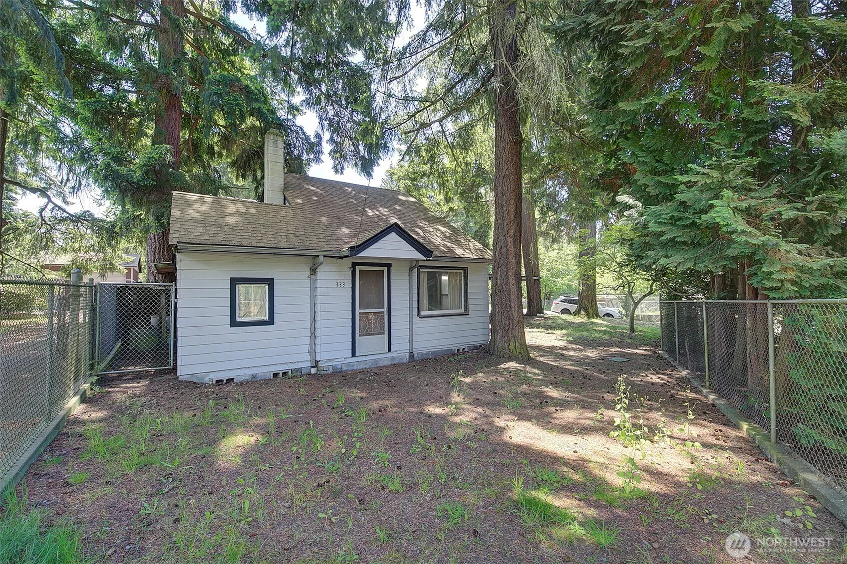 Property photo for 333 S 124th Street, Seattle photo 2