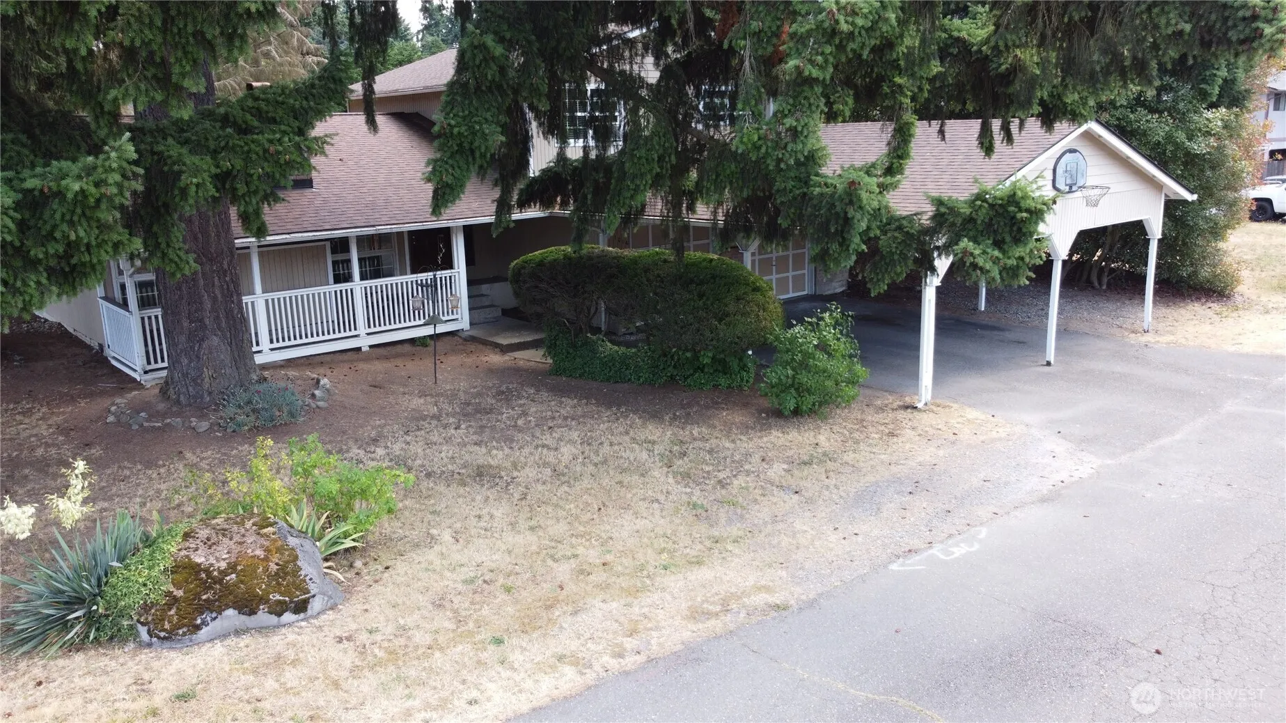 Property photo for 11016 122nd Street E, Puyallup