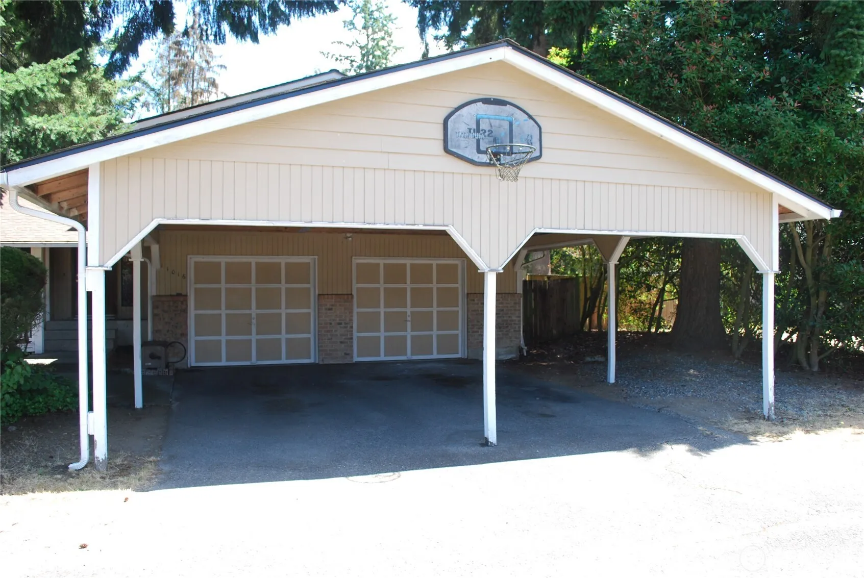 Property photo for 11016 122nd Street E, Puyallup photo 2