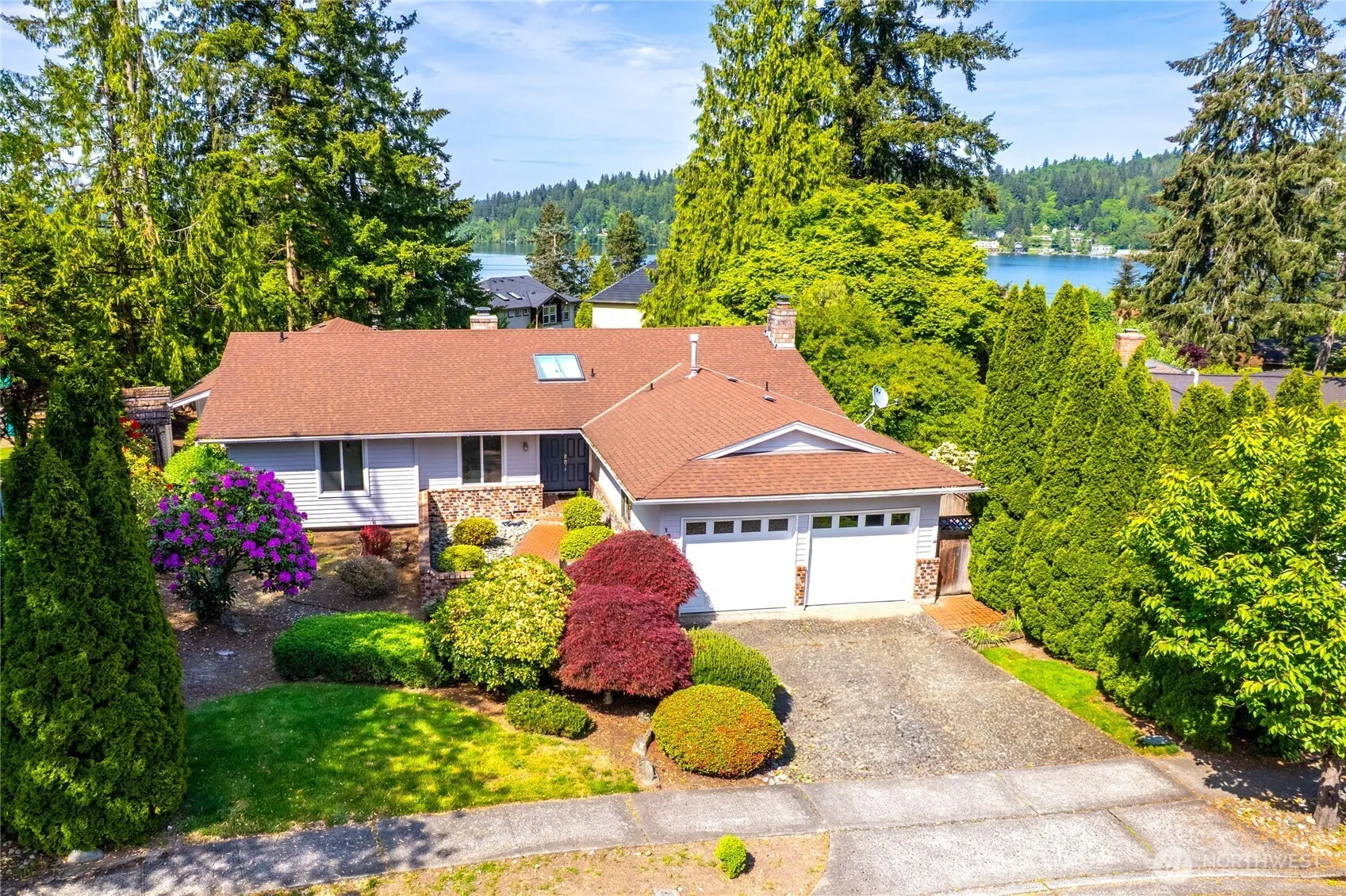 Property photo for 18108 Ne 31st, Redmond photo 3