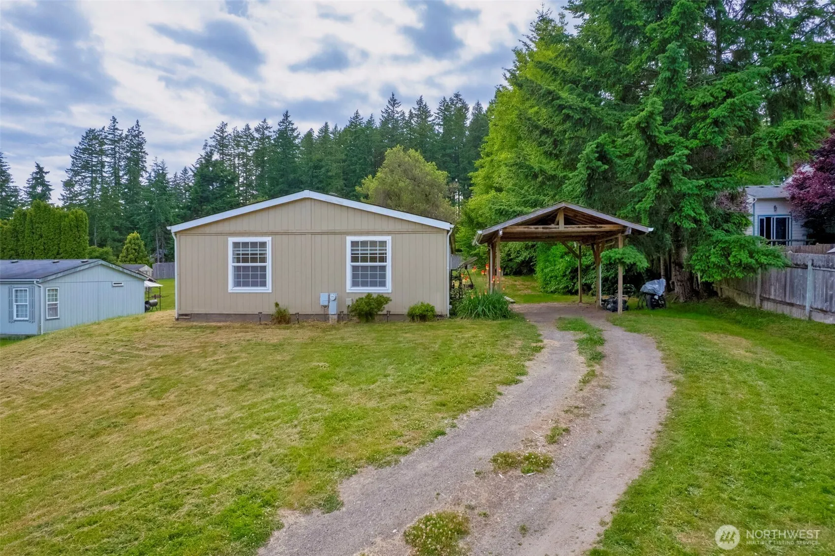 Property photo for 2474 S Flower Avenue, Port Orchard photo 2