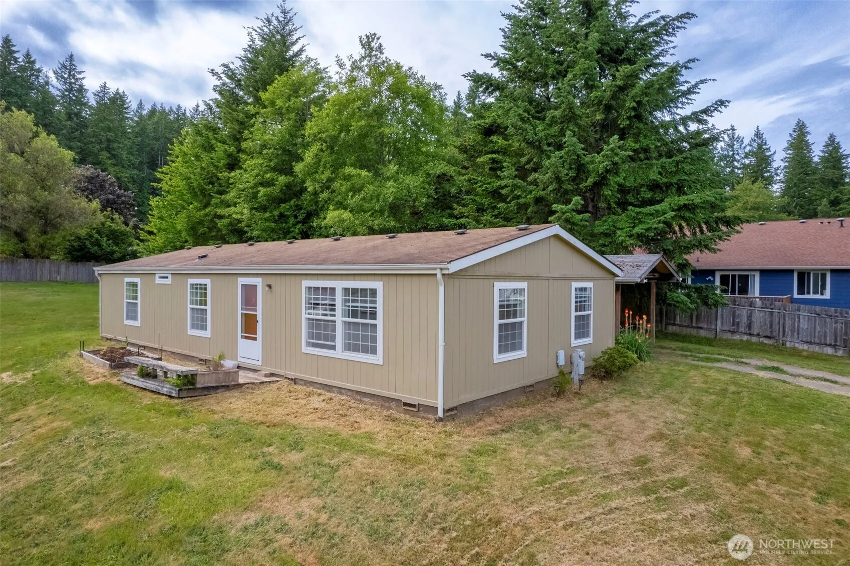 Property photo for 2474 S Flower Avenue, Port Orchard