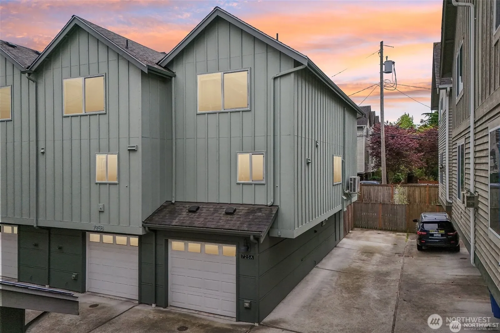 Property photo for 725 N 94th Street #a, Seattle photo 2
