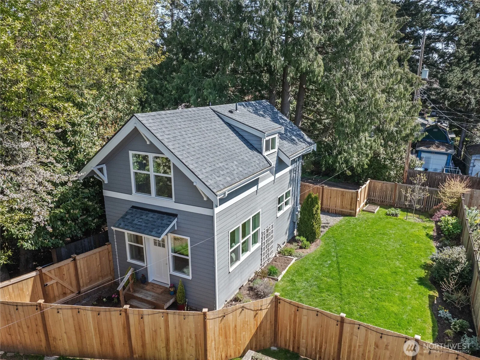 Property photo for 9716 A Dayton Avenue N, Seattle photo 2