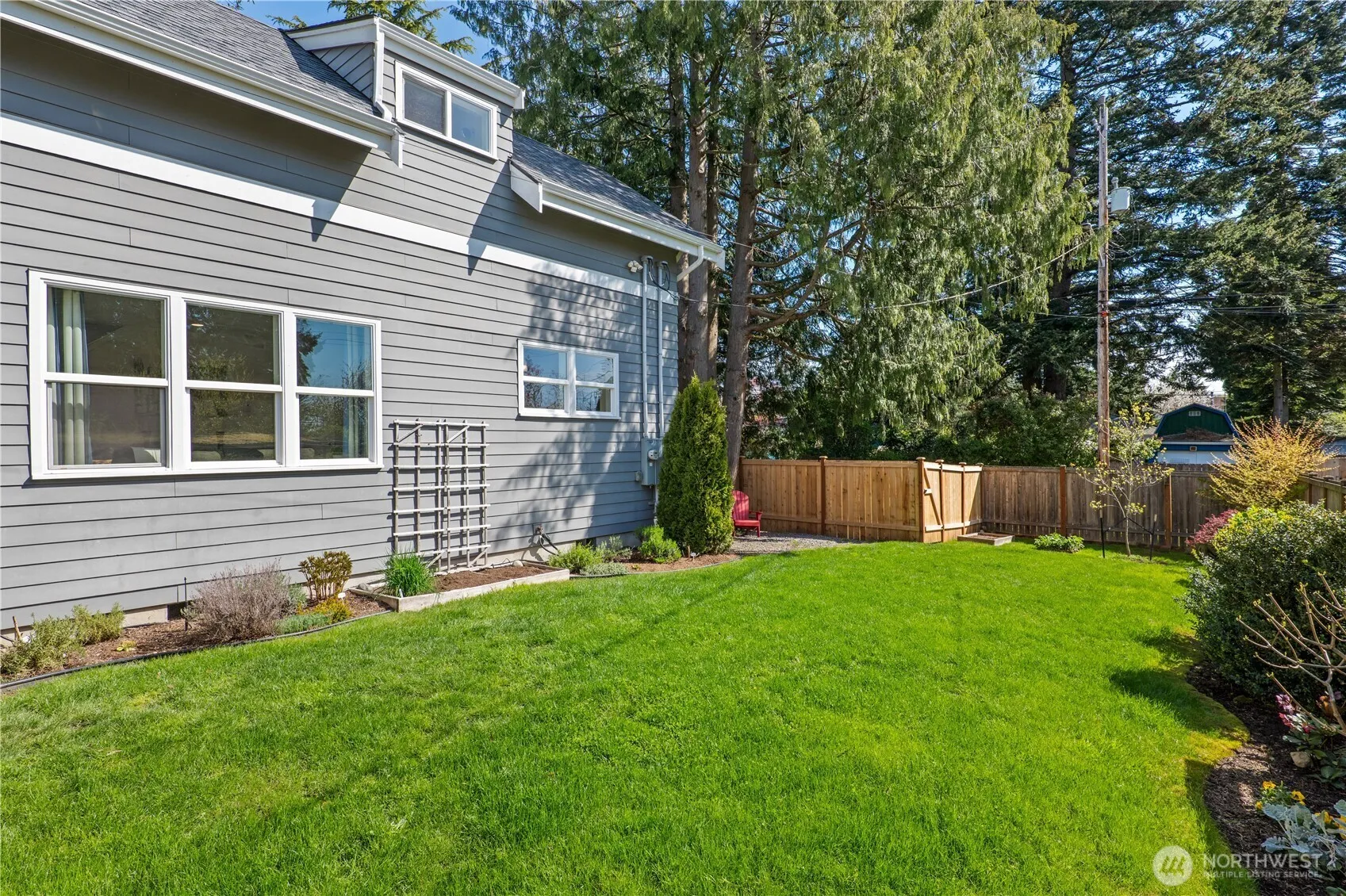 Property photo for 9716 A Dayton Avenue N, Seattle photo 3