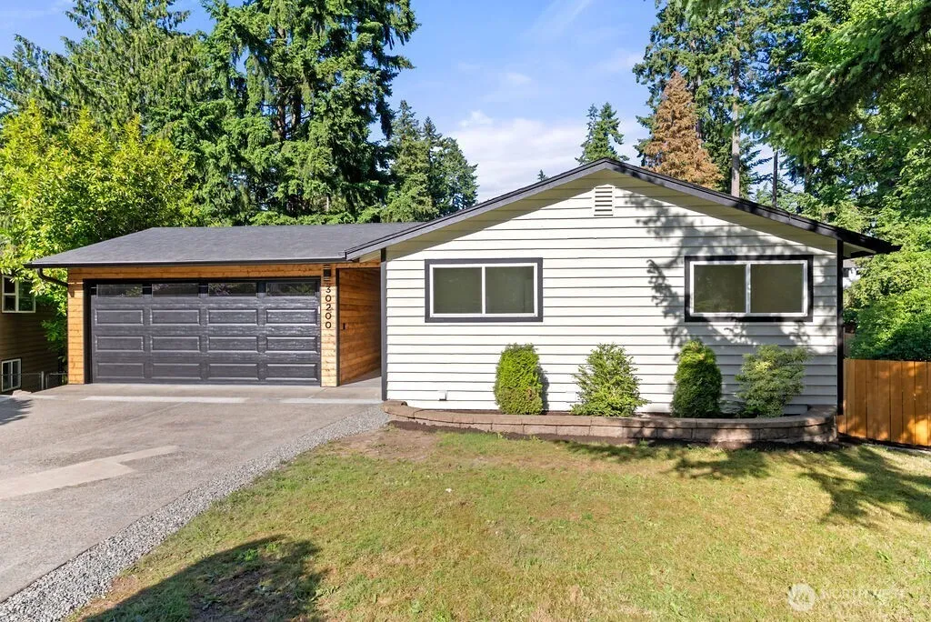Property photo for 30200 26th Place S #30200, Federal Way photo 3