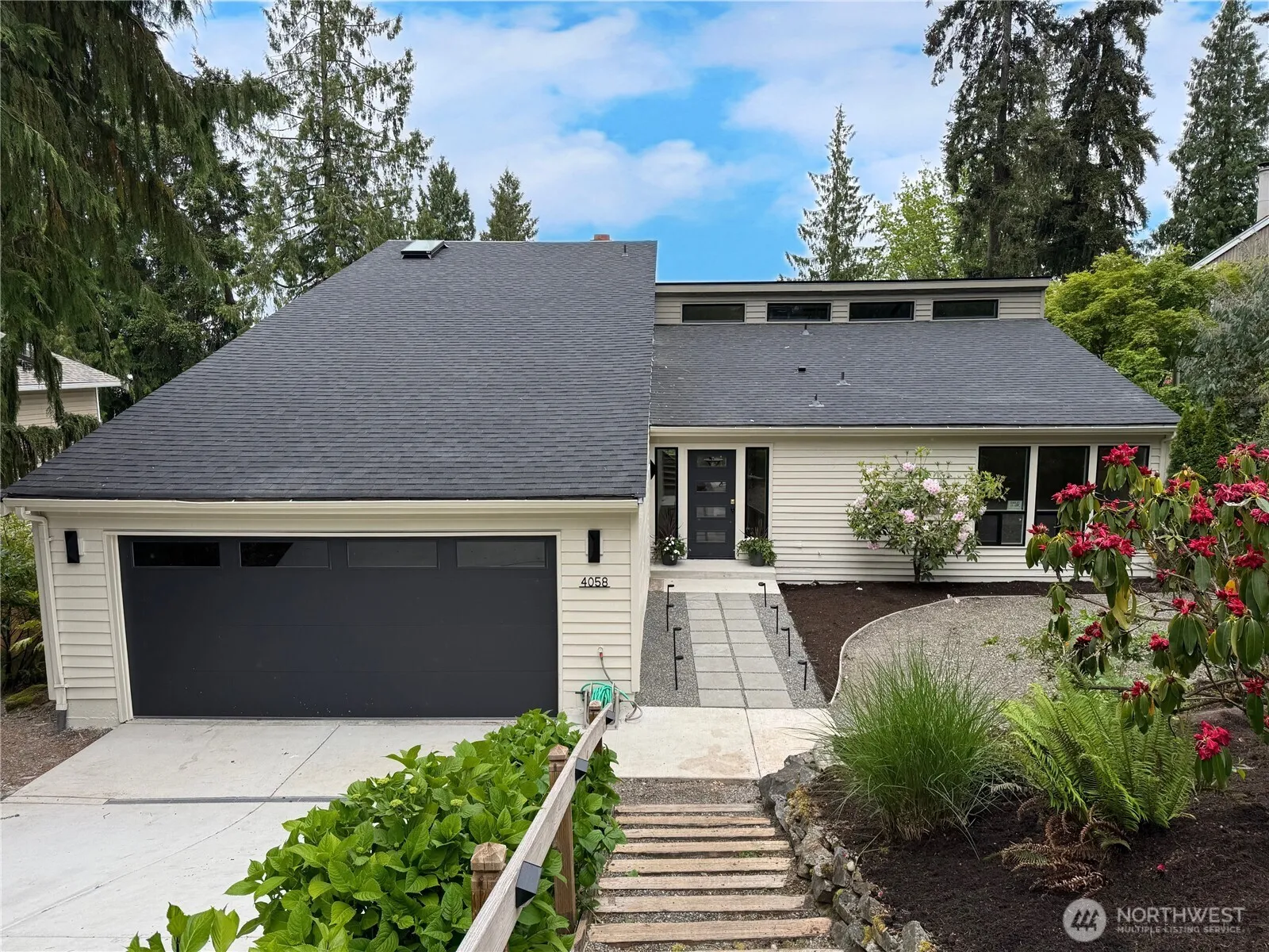Property photo for 4058 173 Place Se, Bellevue
