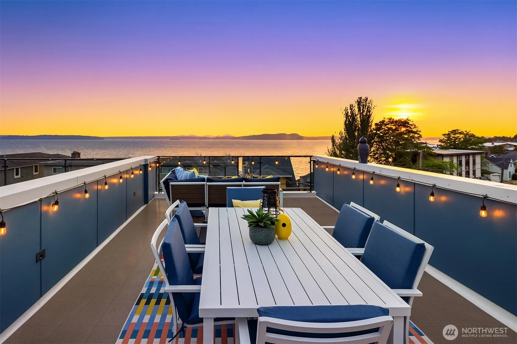 Property photo for 3852 Beach Drive Sw #a, Seattle