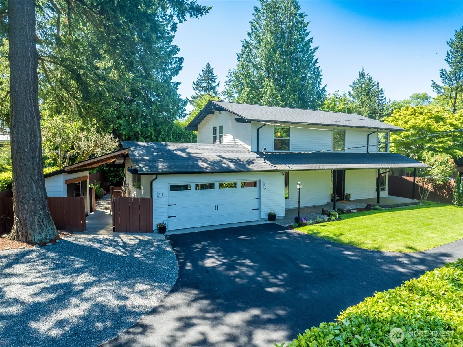 Property photo for 711 Nw 120th Street, Seattle