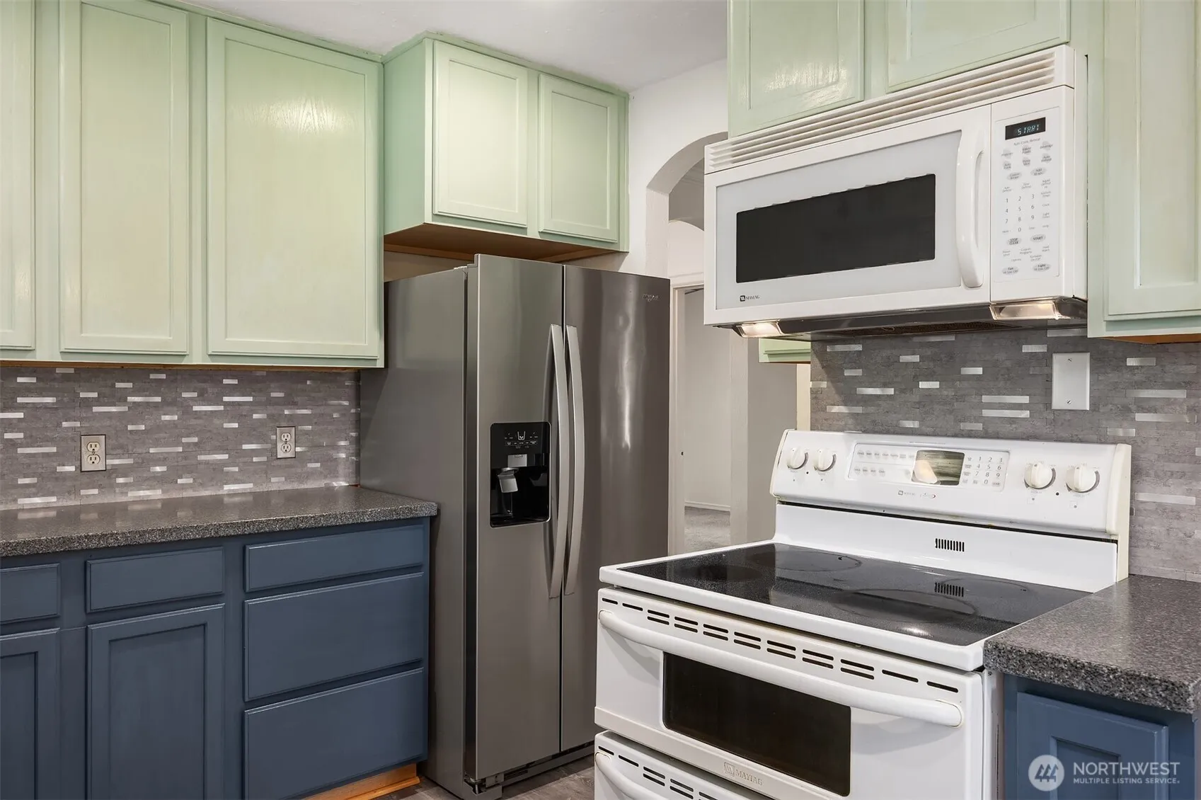 Property photo for 1010 E Marine View Drive, Everett photo 5