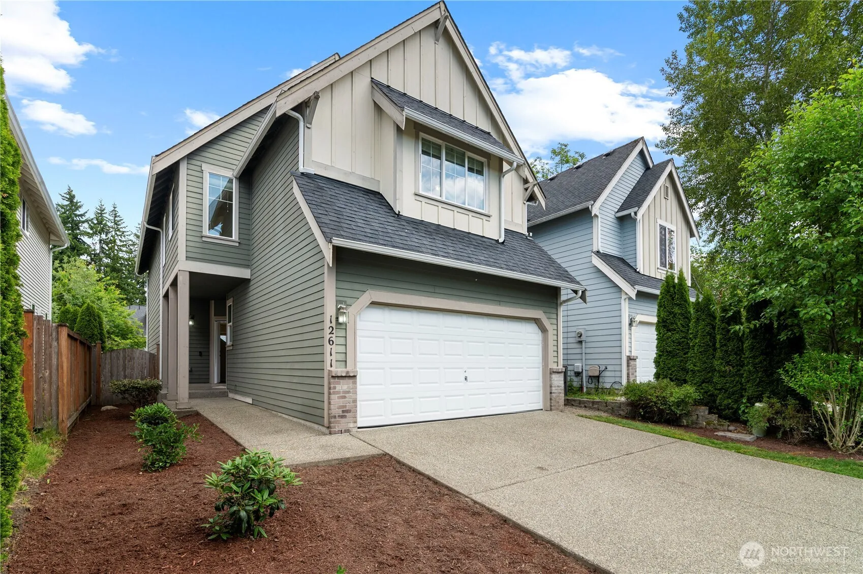 Property photo for 12611 13th Avenue Se, Everett photo 3