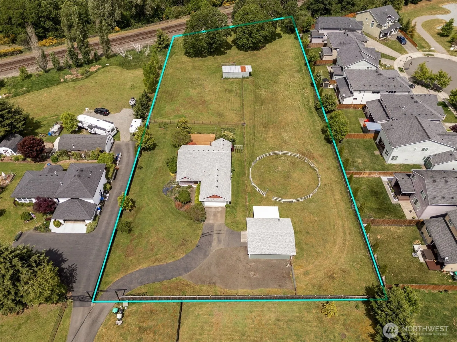 Property photo for 8226 Mullen Road Se, Lacey photo 2