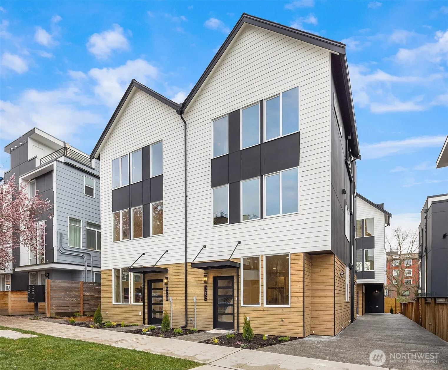 Property photo for 923 Nw 56th Street #b, Seattle