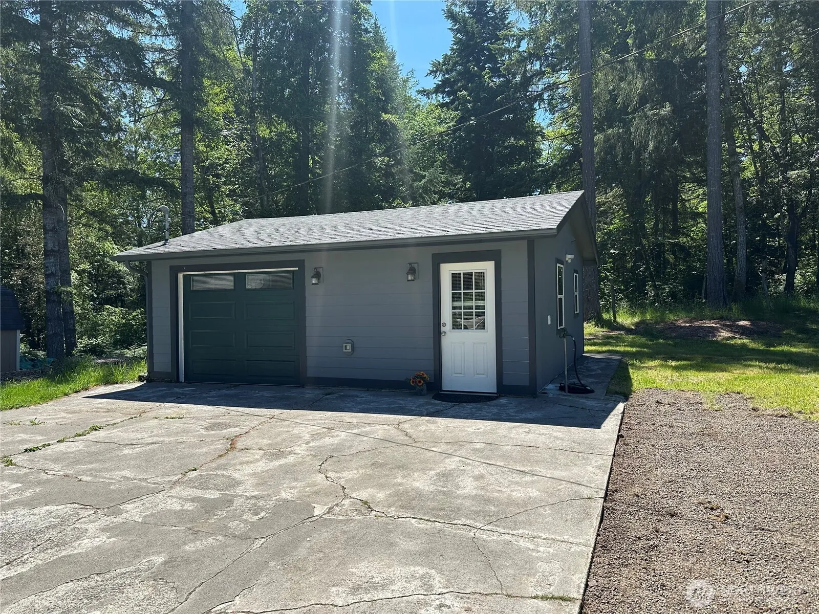 Property photo for 2339 Westwind Drive Nw, Olympia photo 2