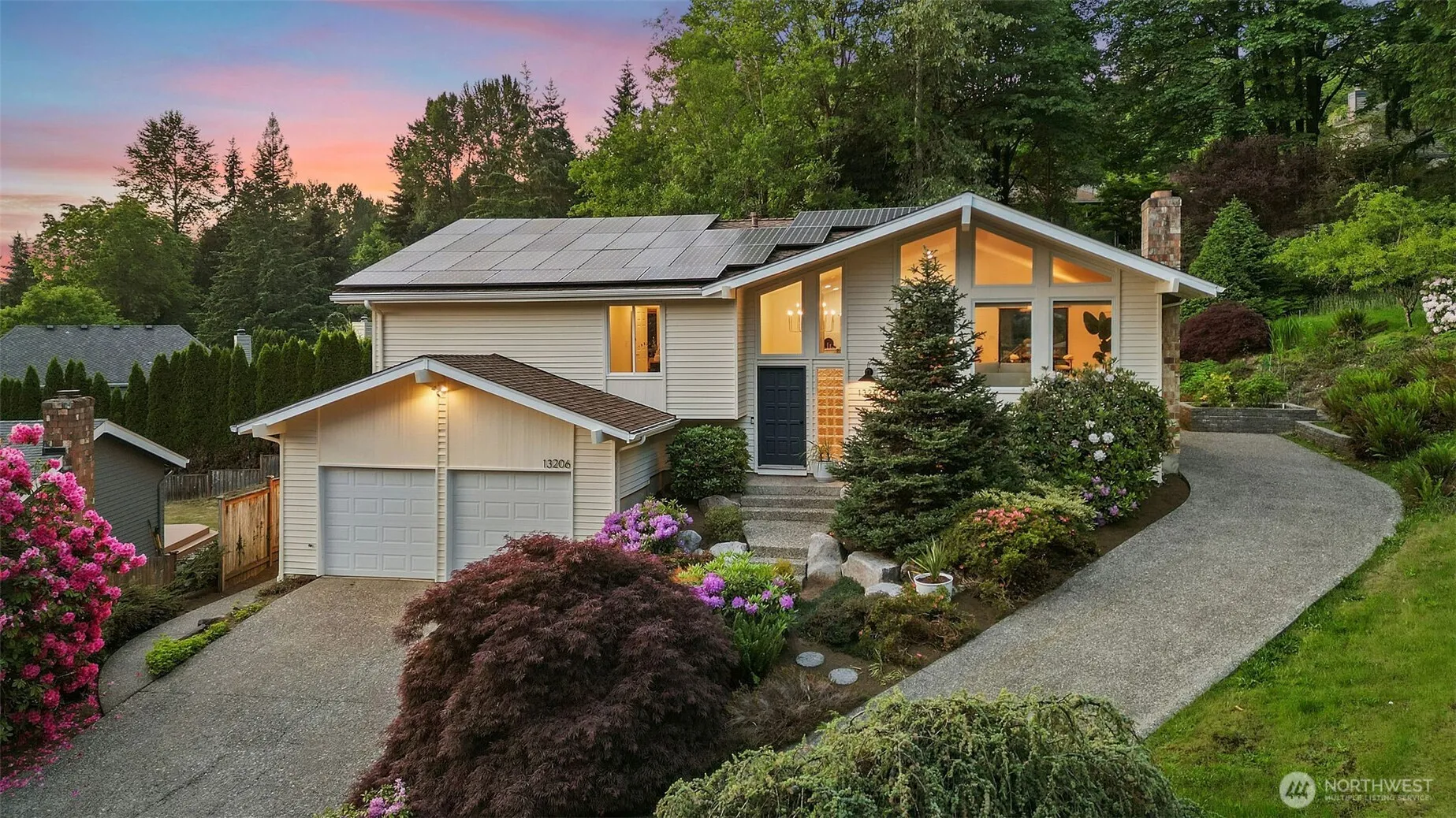Property photo for 13206 Se 57th Street, Bellevue