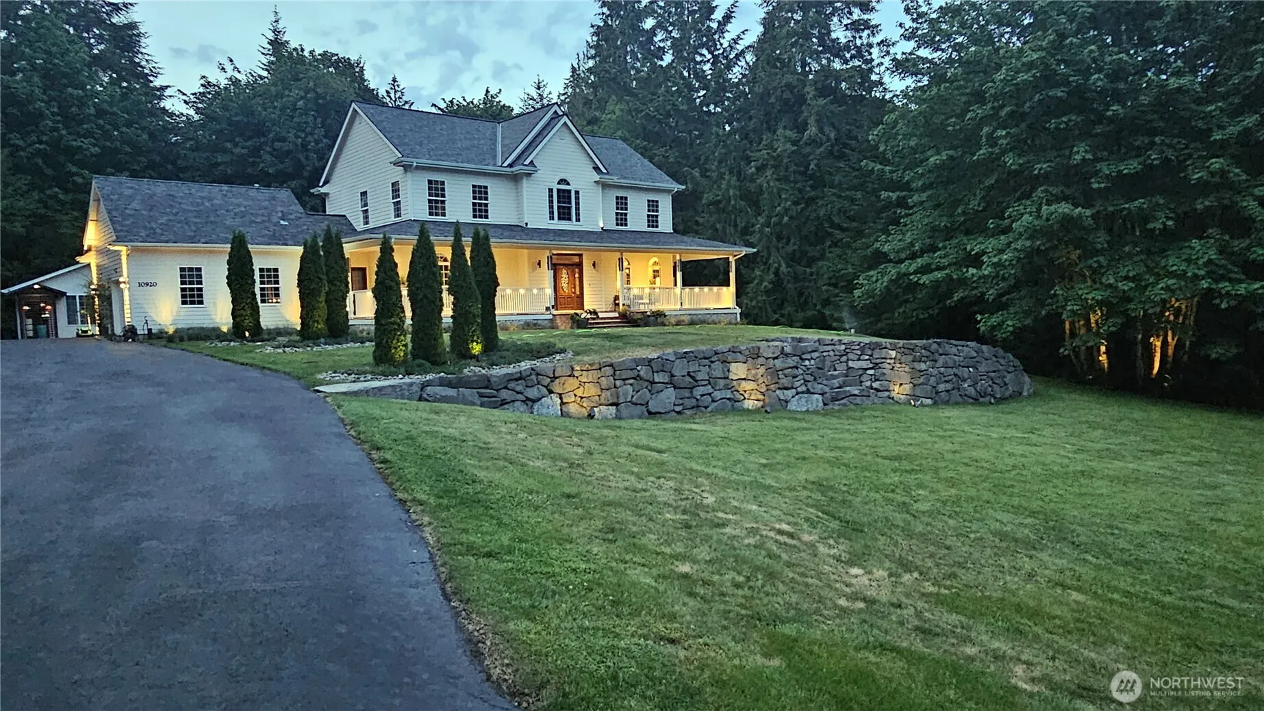 Property photo for 10920 Chaucer Street Se, Olympia