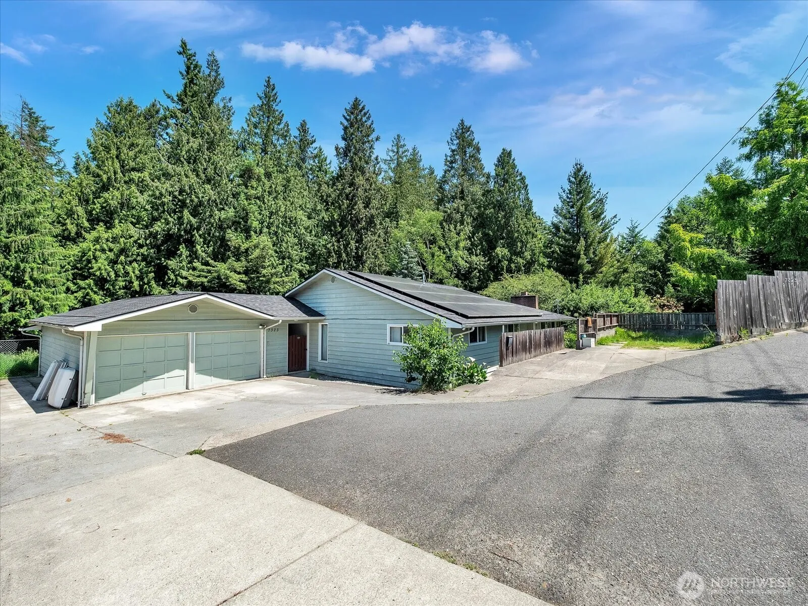 Property photo for 7323 64th Street Ne, Marysville photo 2