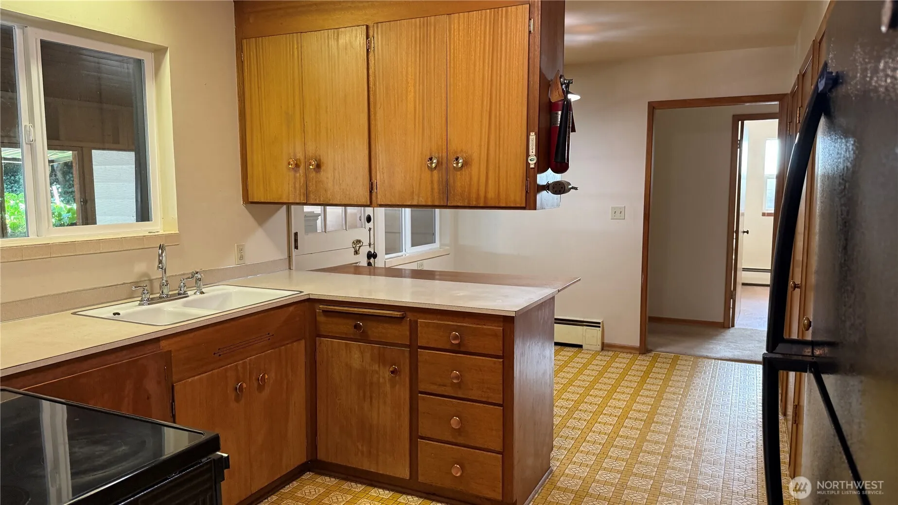 Property photo for 540 N 83rd Street, Seattle photo 5