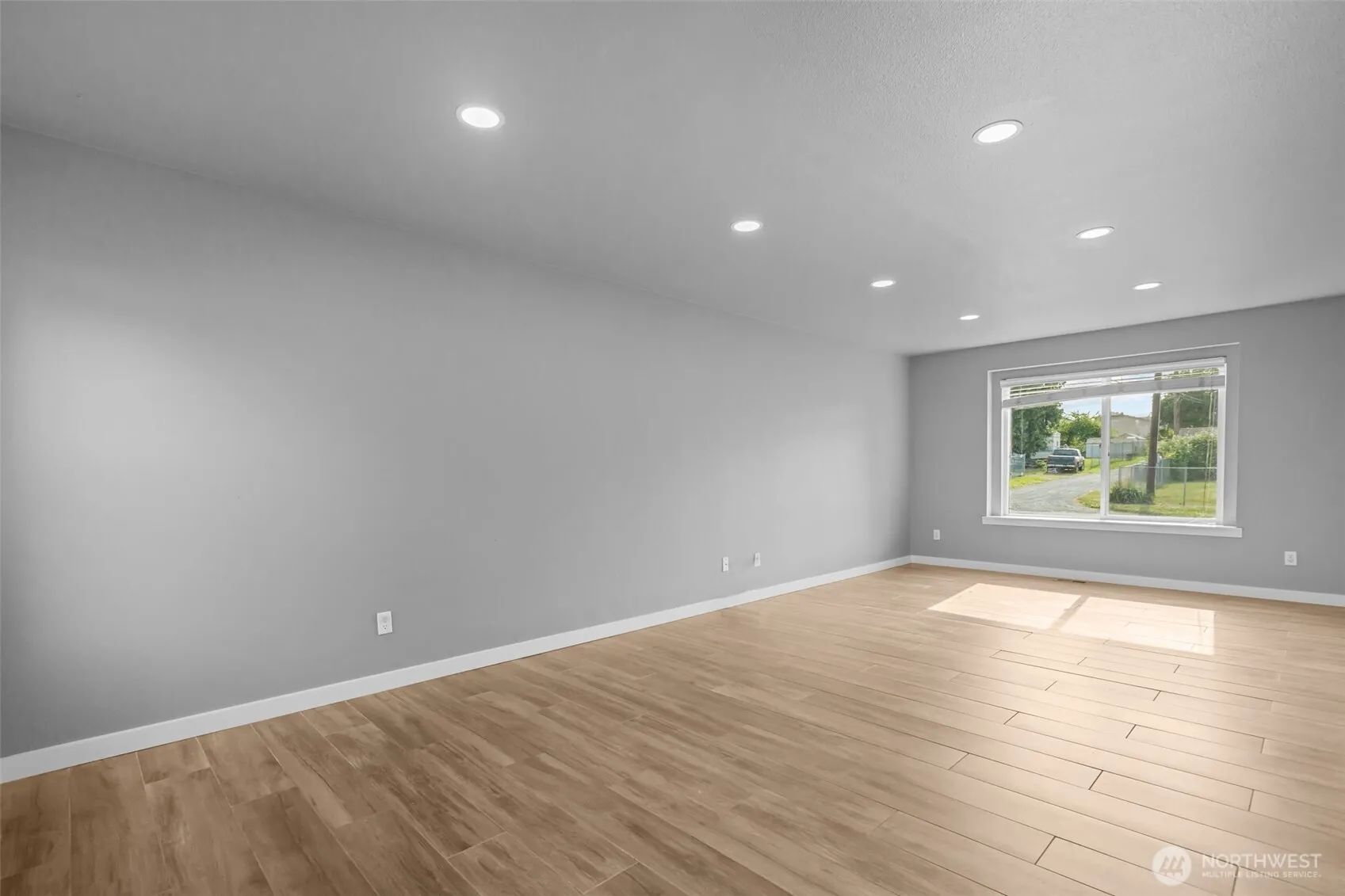 Property photo for 6005 E I Street, Tacoma photo 4