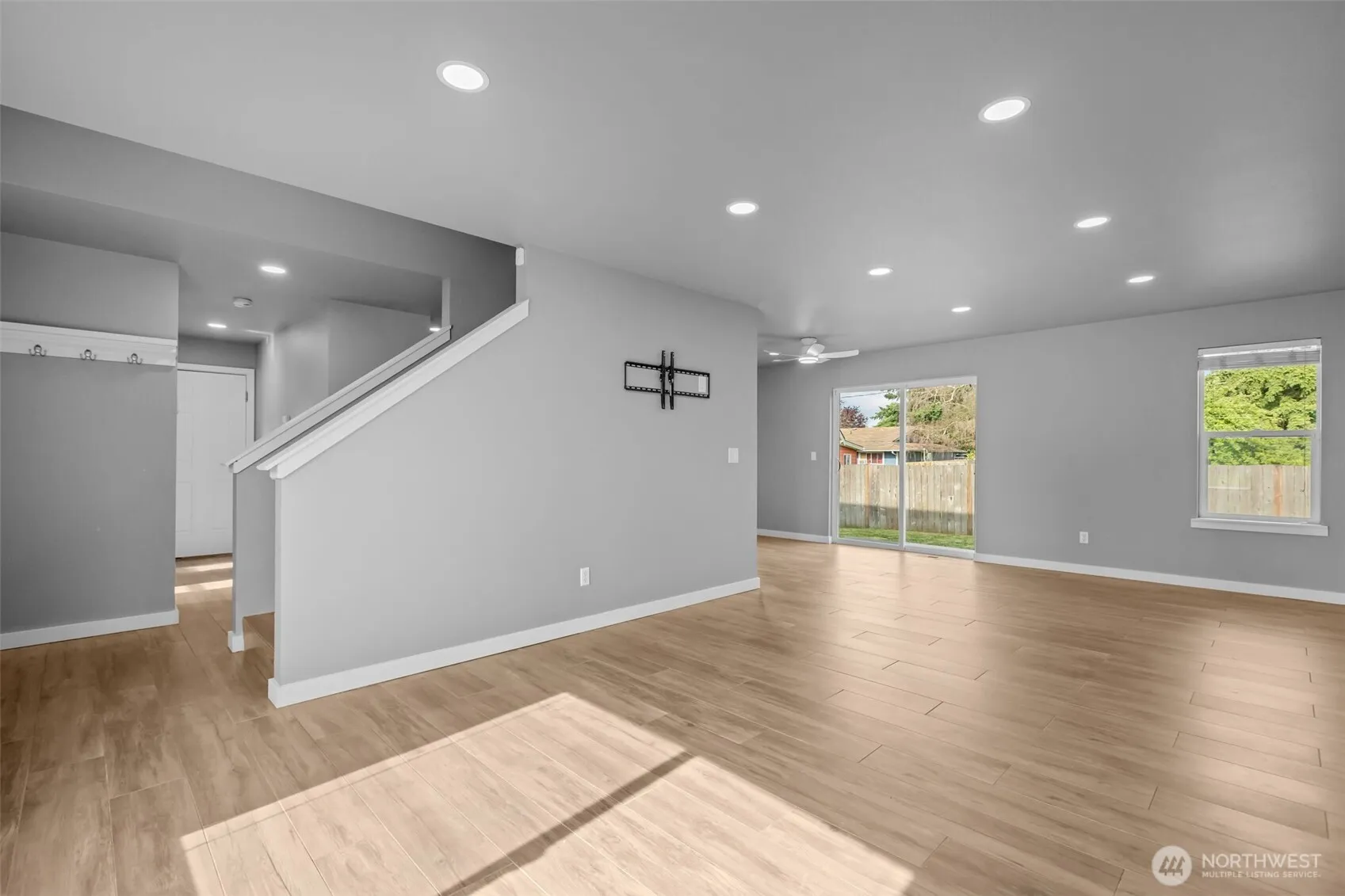 Property photo for 6005 E I Street, Tacoma photo 3