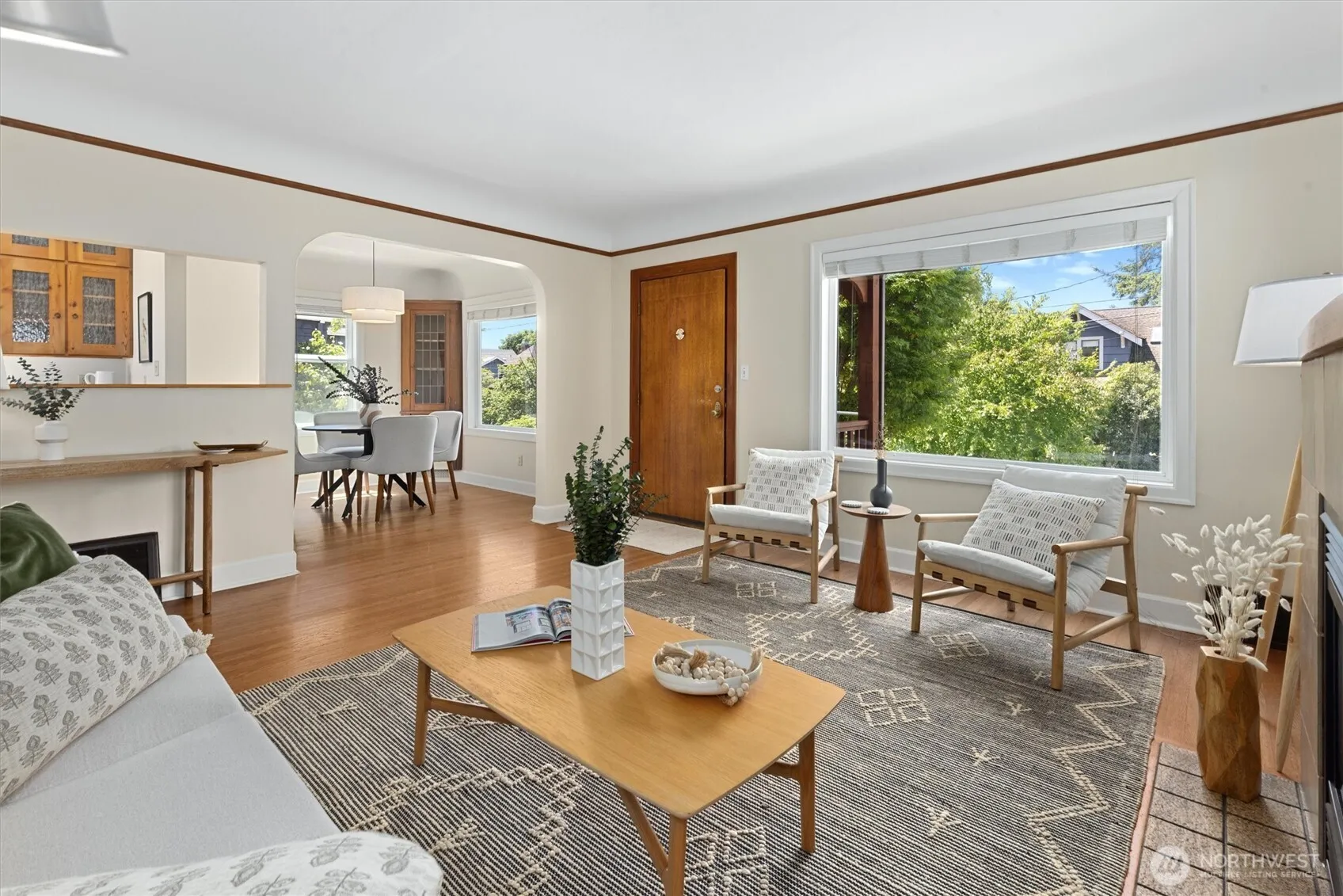Property photo for 7028 17th Avenue Nw, Seattle photo 5