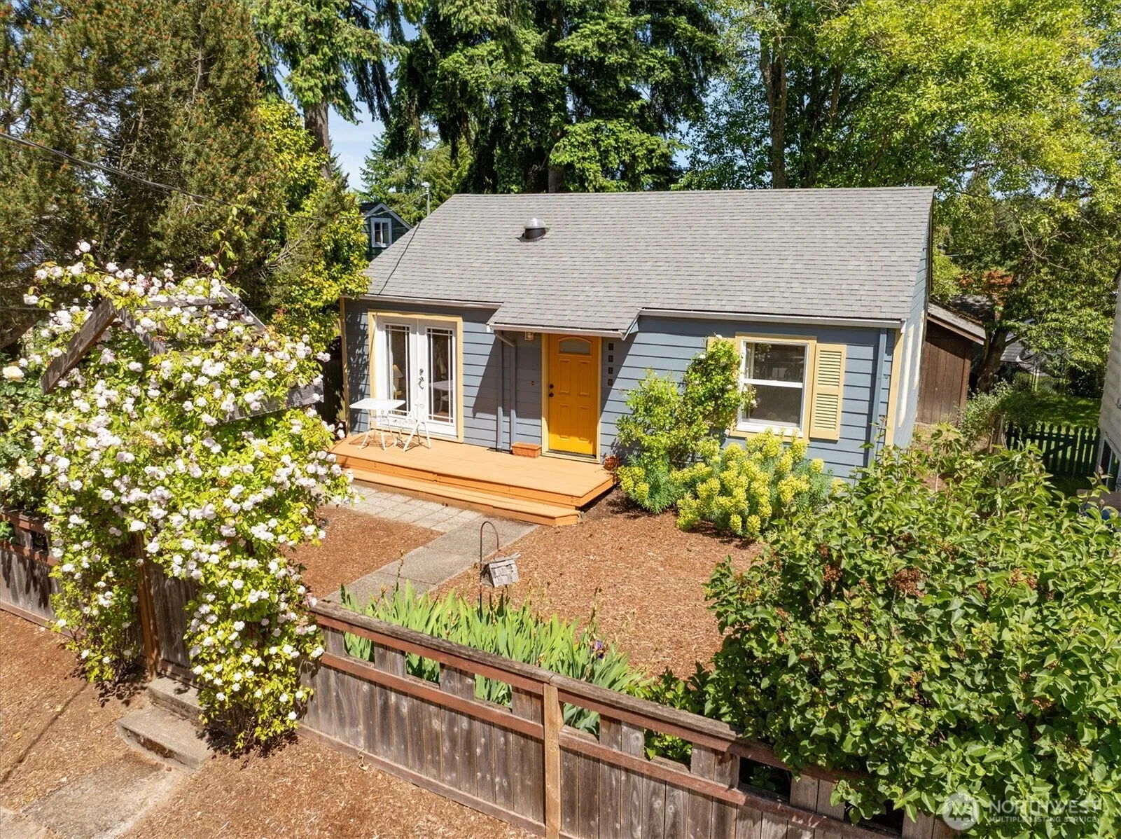 Property photo for 9010 13th Avenue Sw, Seattle