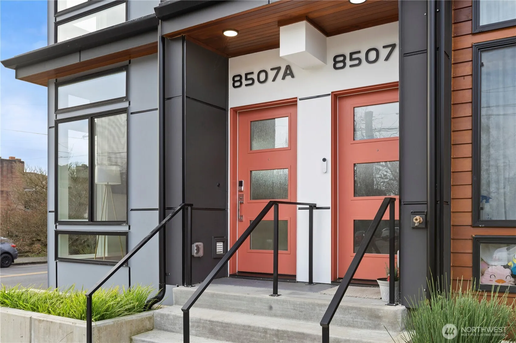 Property photo for 8507 A 13th Avenue Nw, Seattle photo 4