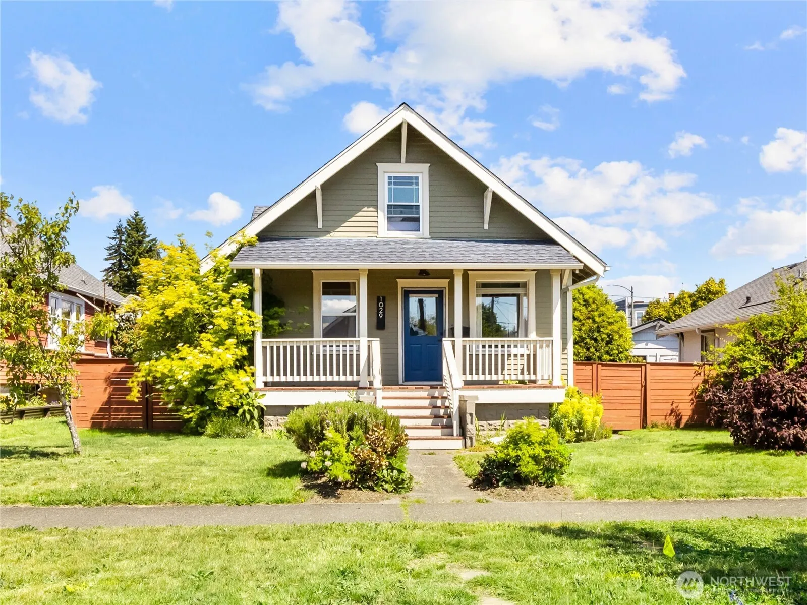 Property photo for 1029 S Ferry Street, Tacoma