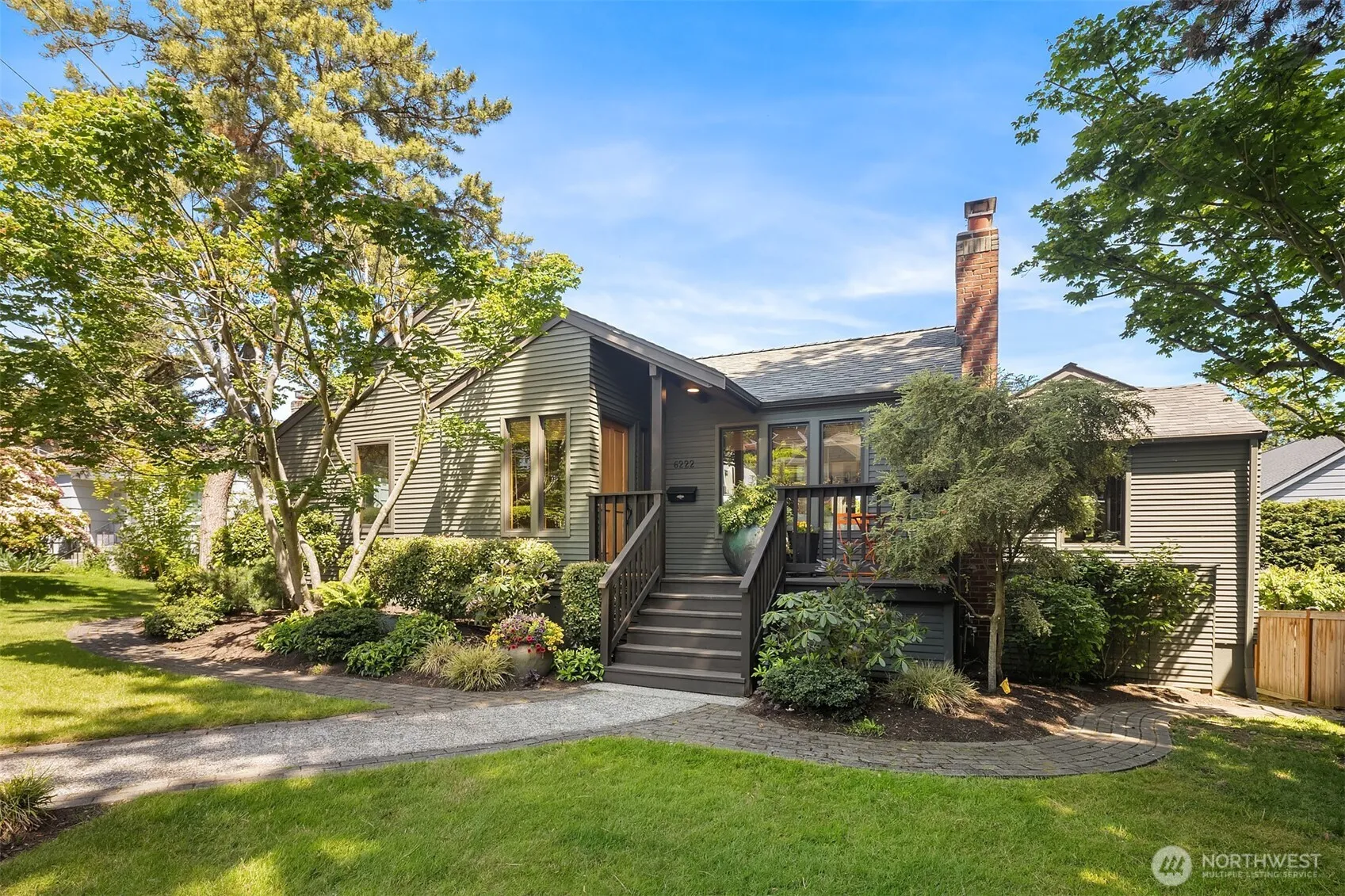 Property photo for 6222 52nd Avenue Ne, Seattle