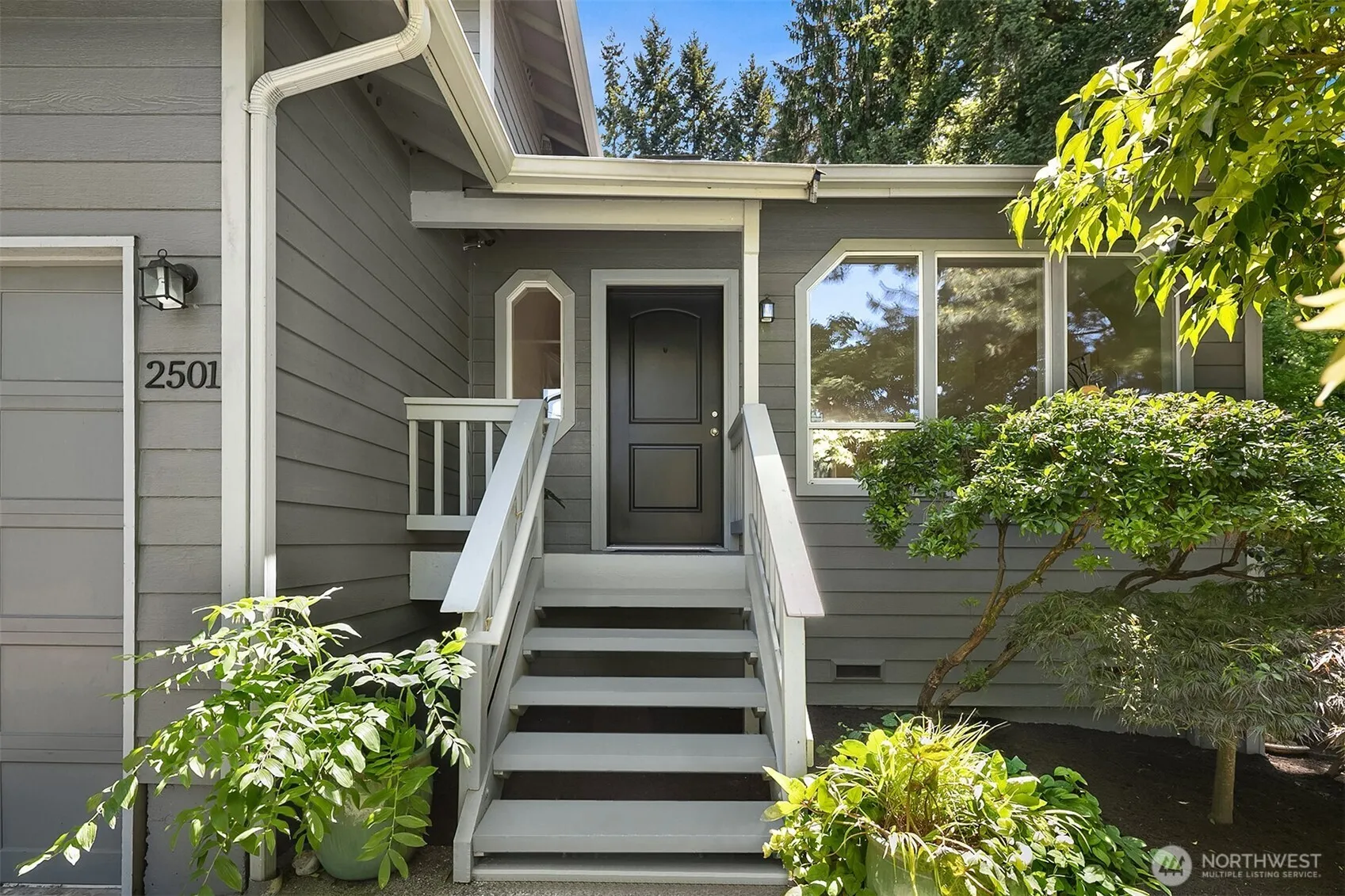 Property photo for 2501 Ne 91st Street, Seattle