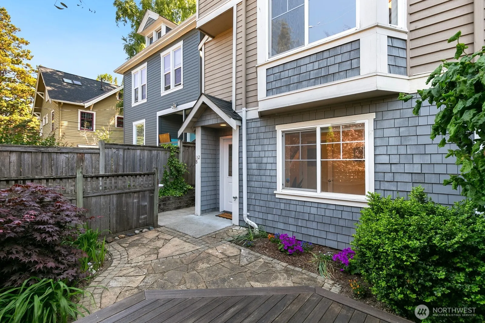 Property photo for 162 B 15th Avenue, Seattle
